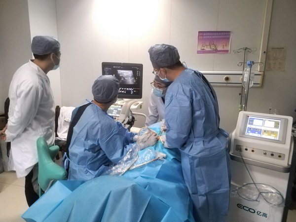 西宁市第一人民医院成功开展青海省首例胃癌肾转移瘤微波消融术